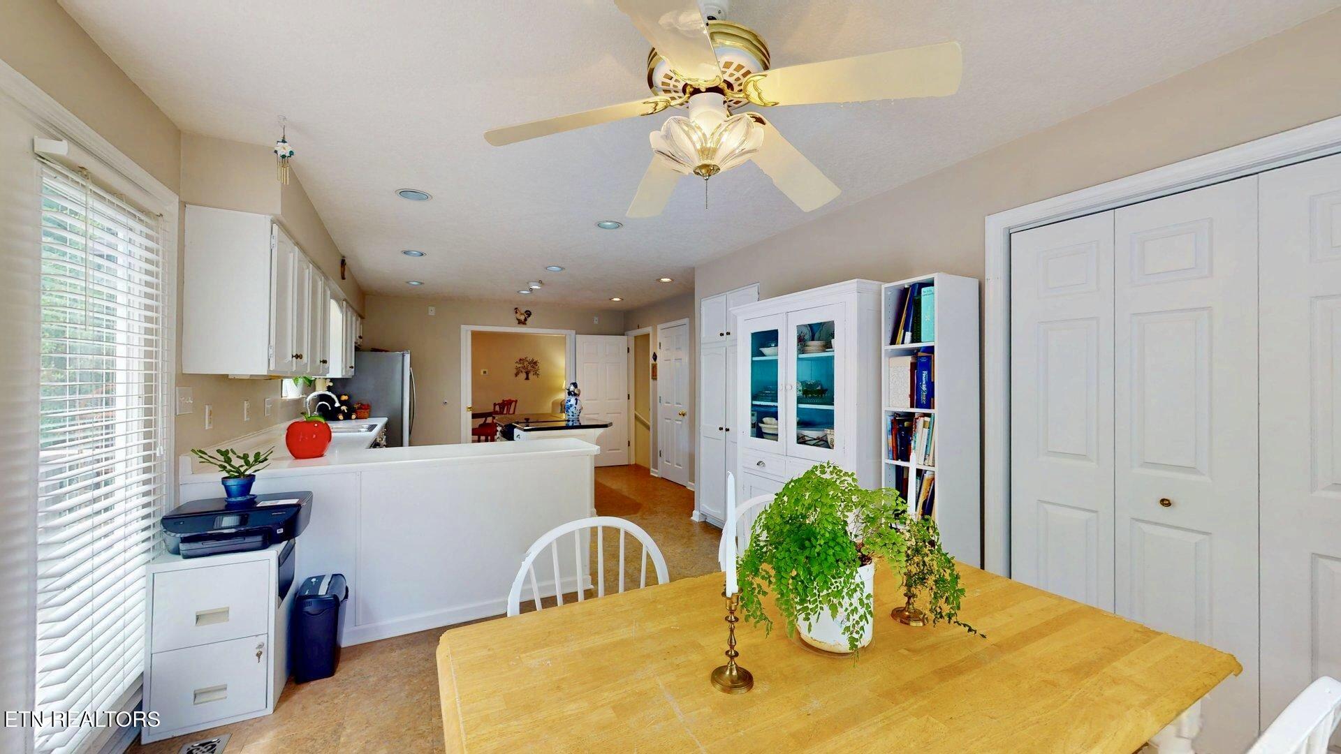 2202 Orchard Meade Lane