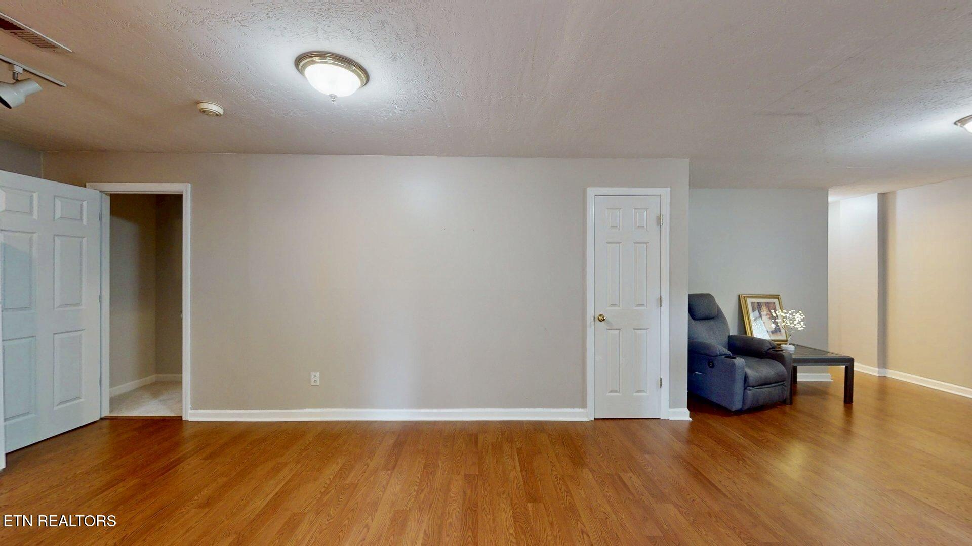 2202 Orchard Meade Lane