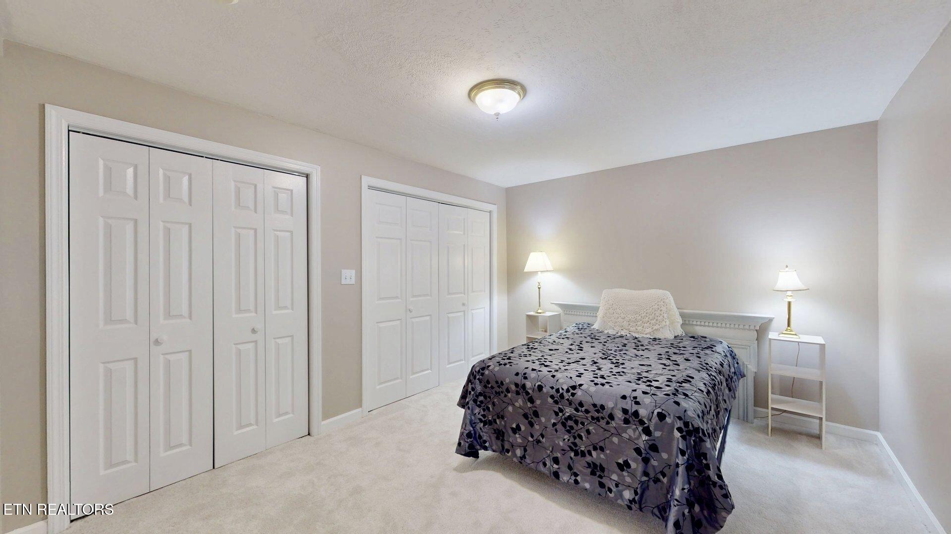 2202 Orchard Meade Lane