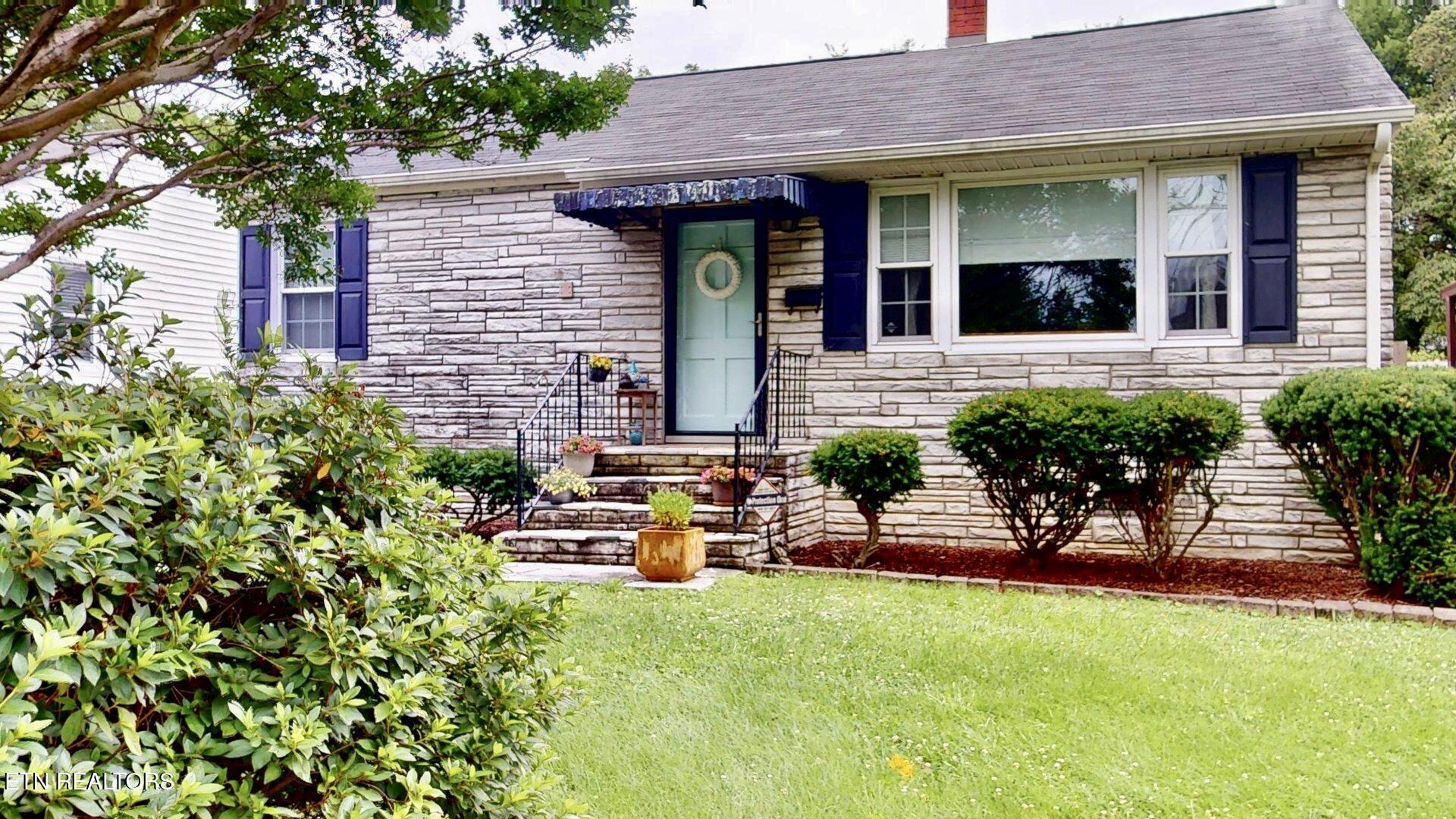1936 Seymour Ave