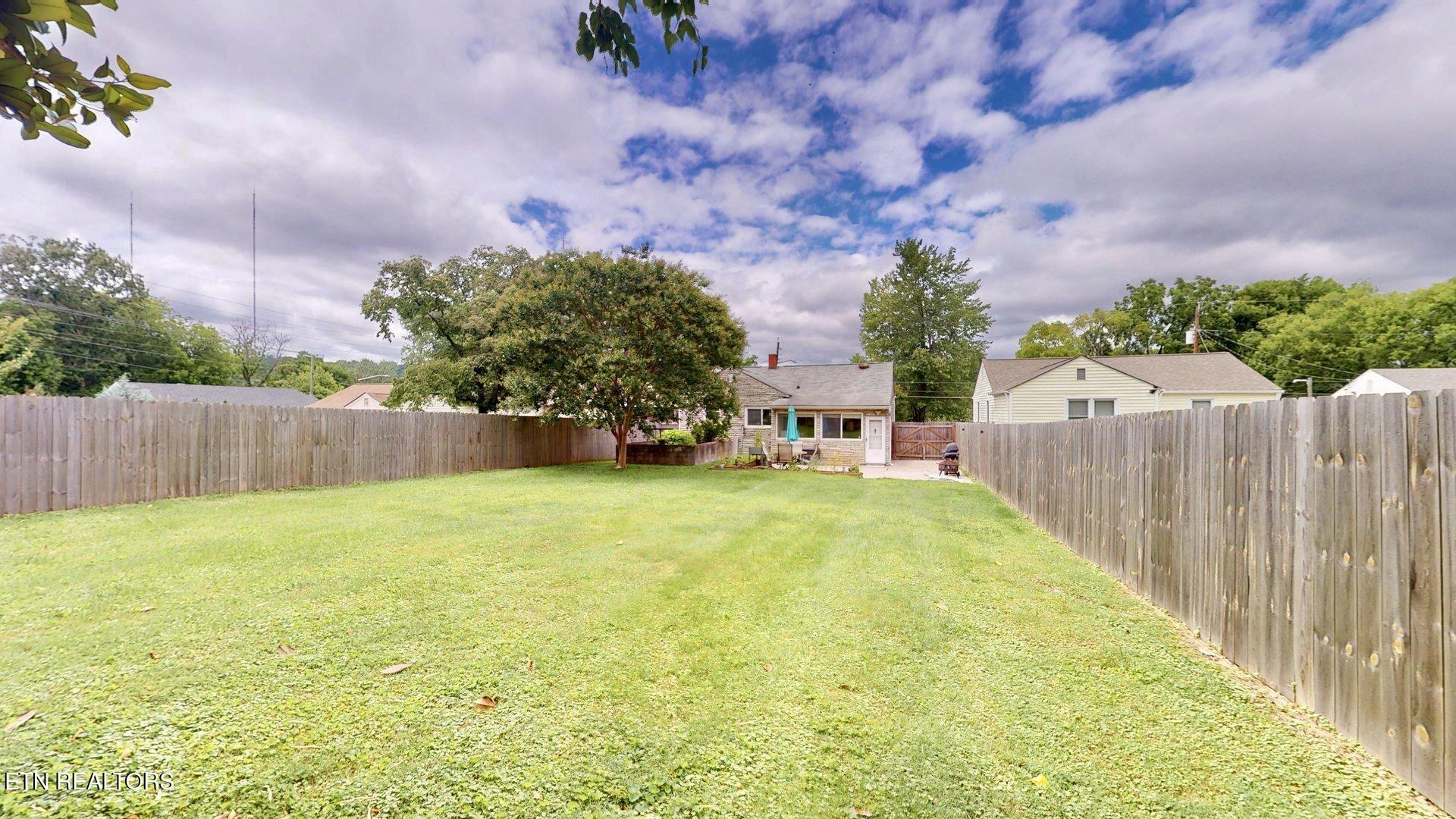 1936 Seymour Ave