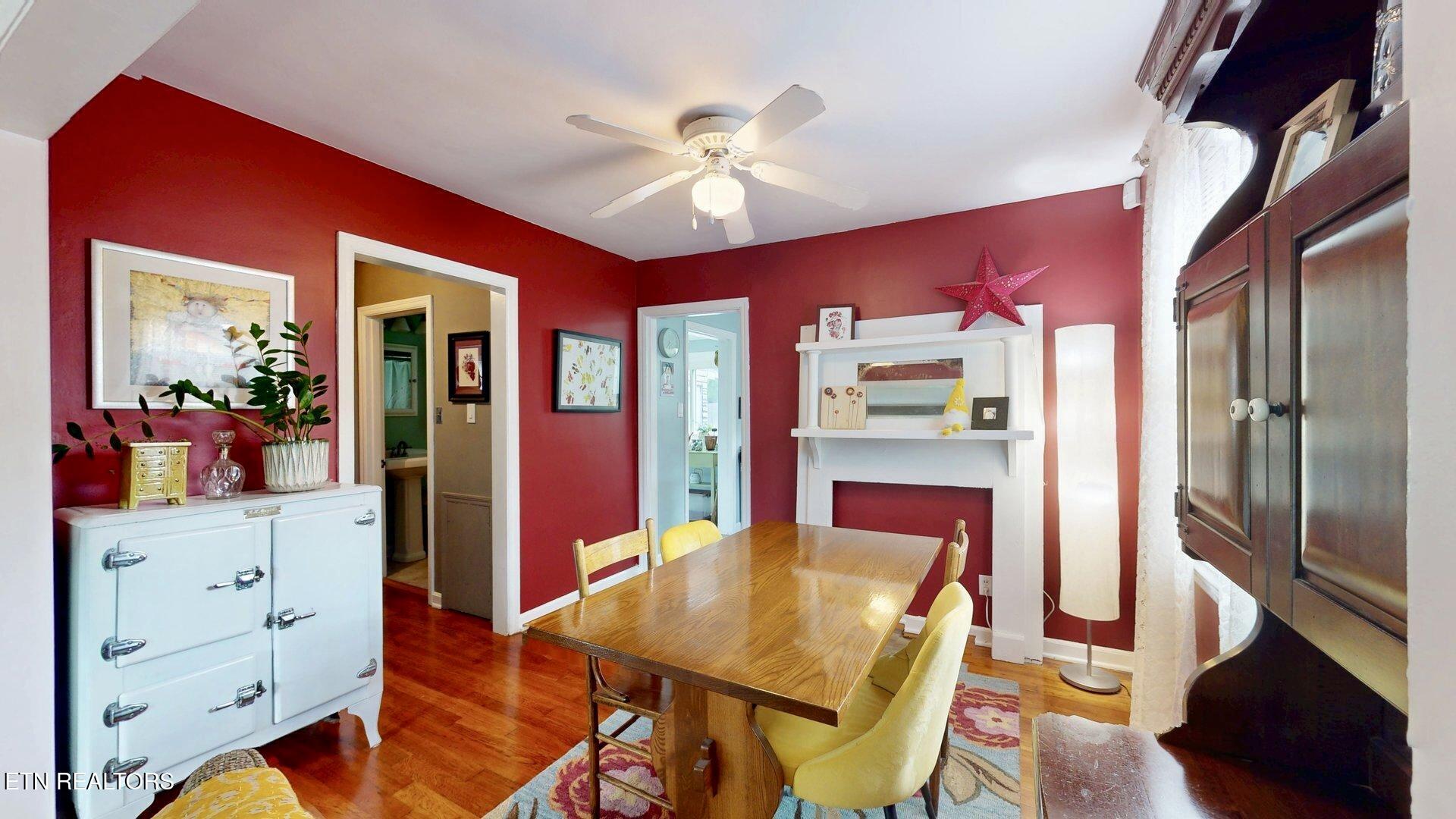 1936 Seymour Ave
