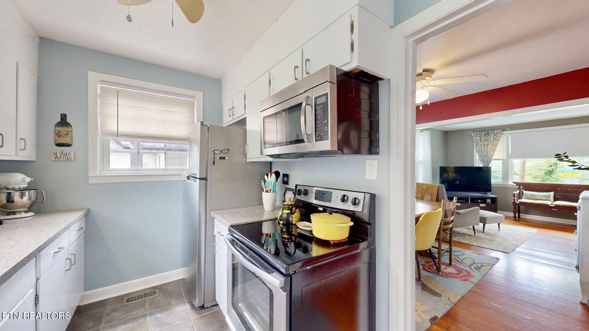 1936 Seymour Ave