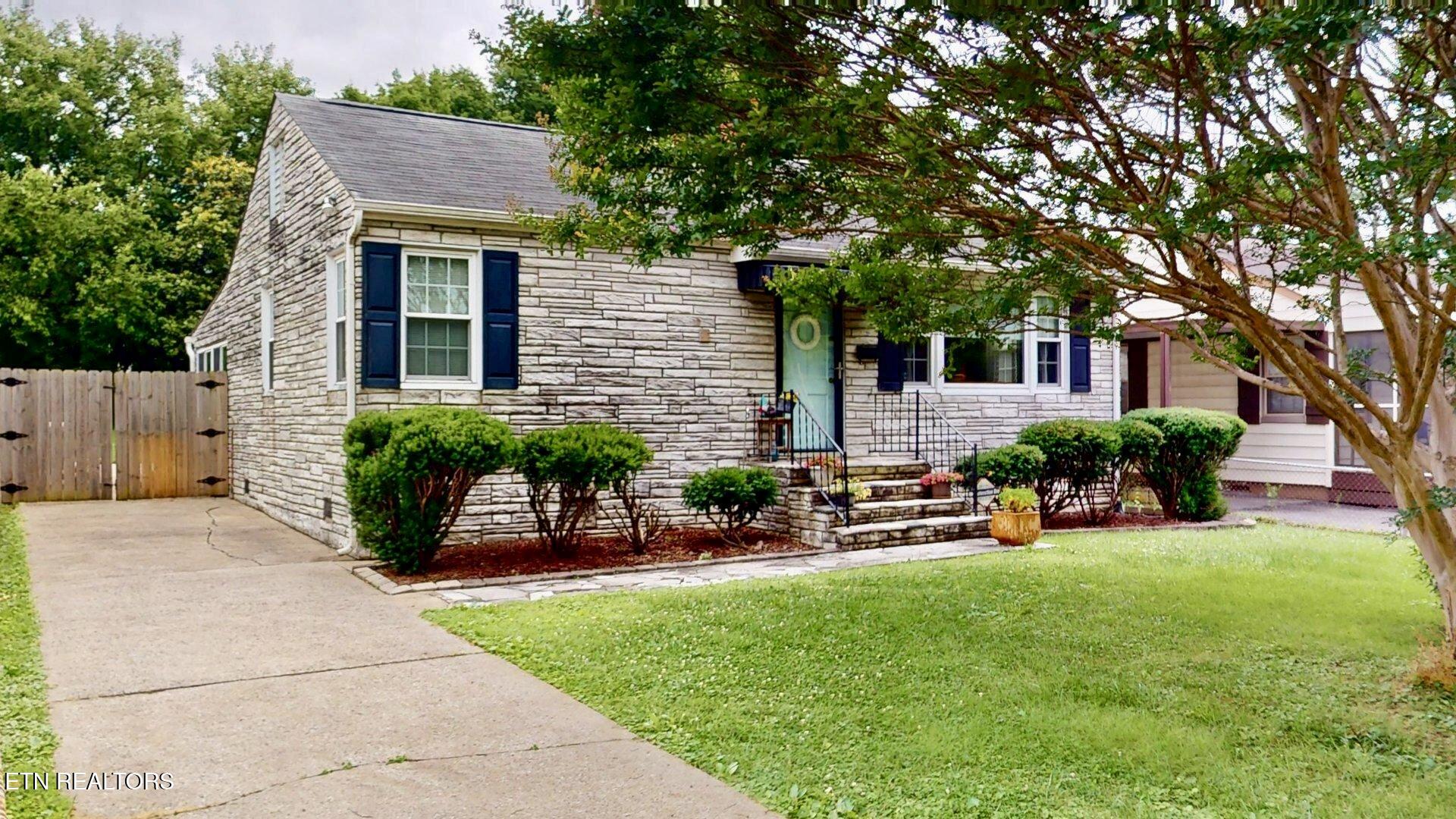 1936 Seymour Ave