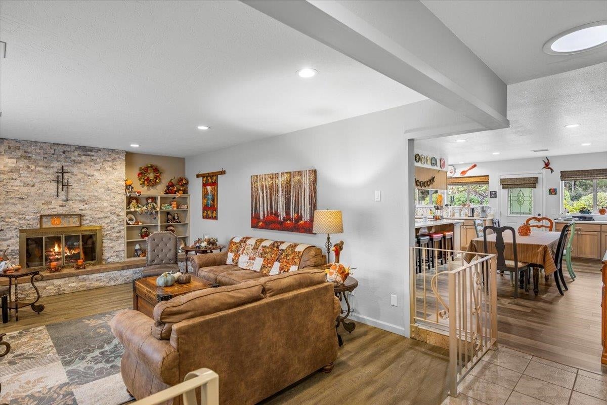 3750 Lake Earl Drive Drive