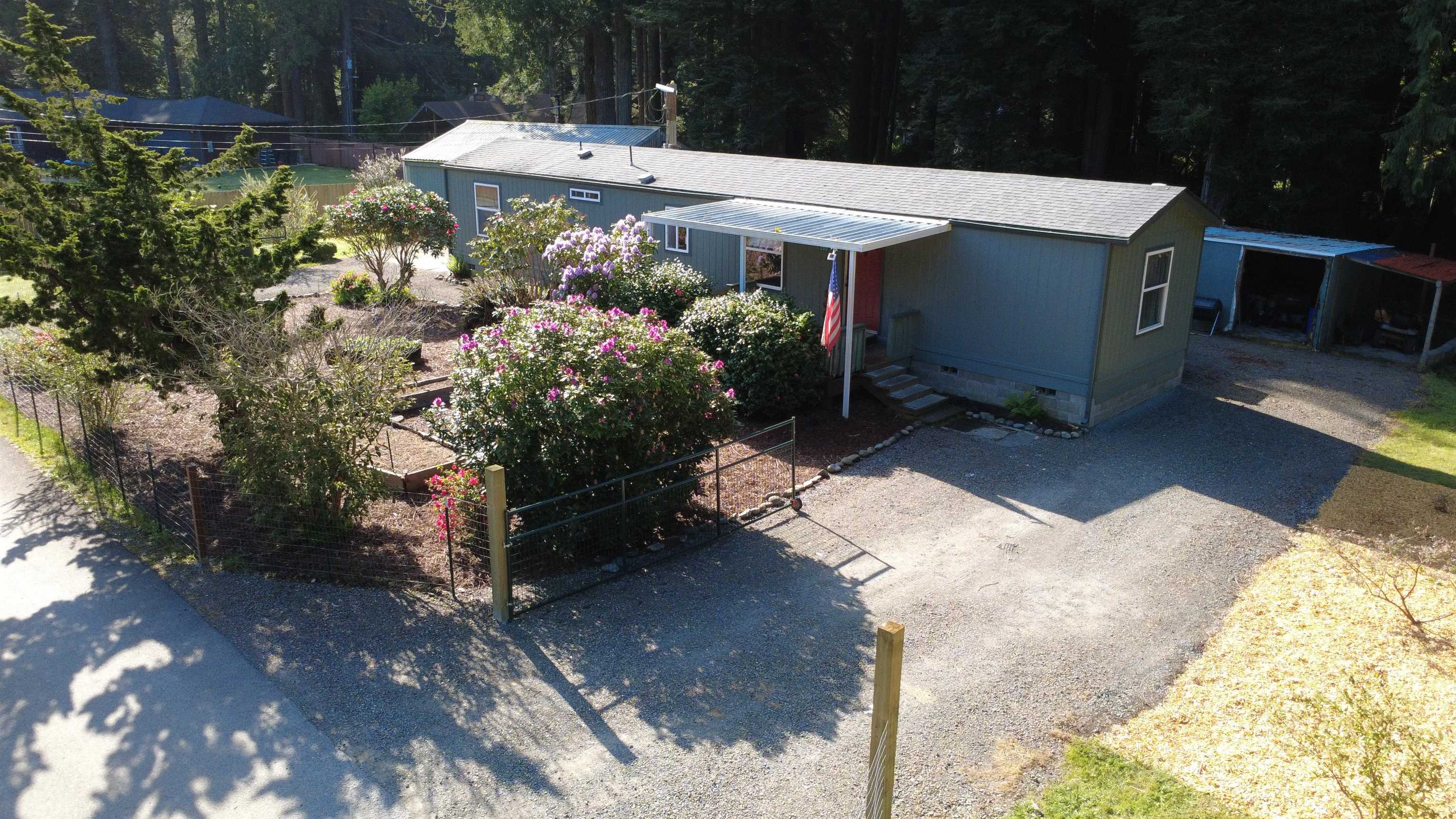 200 Tanglewood Lane