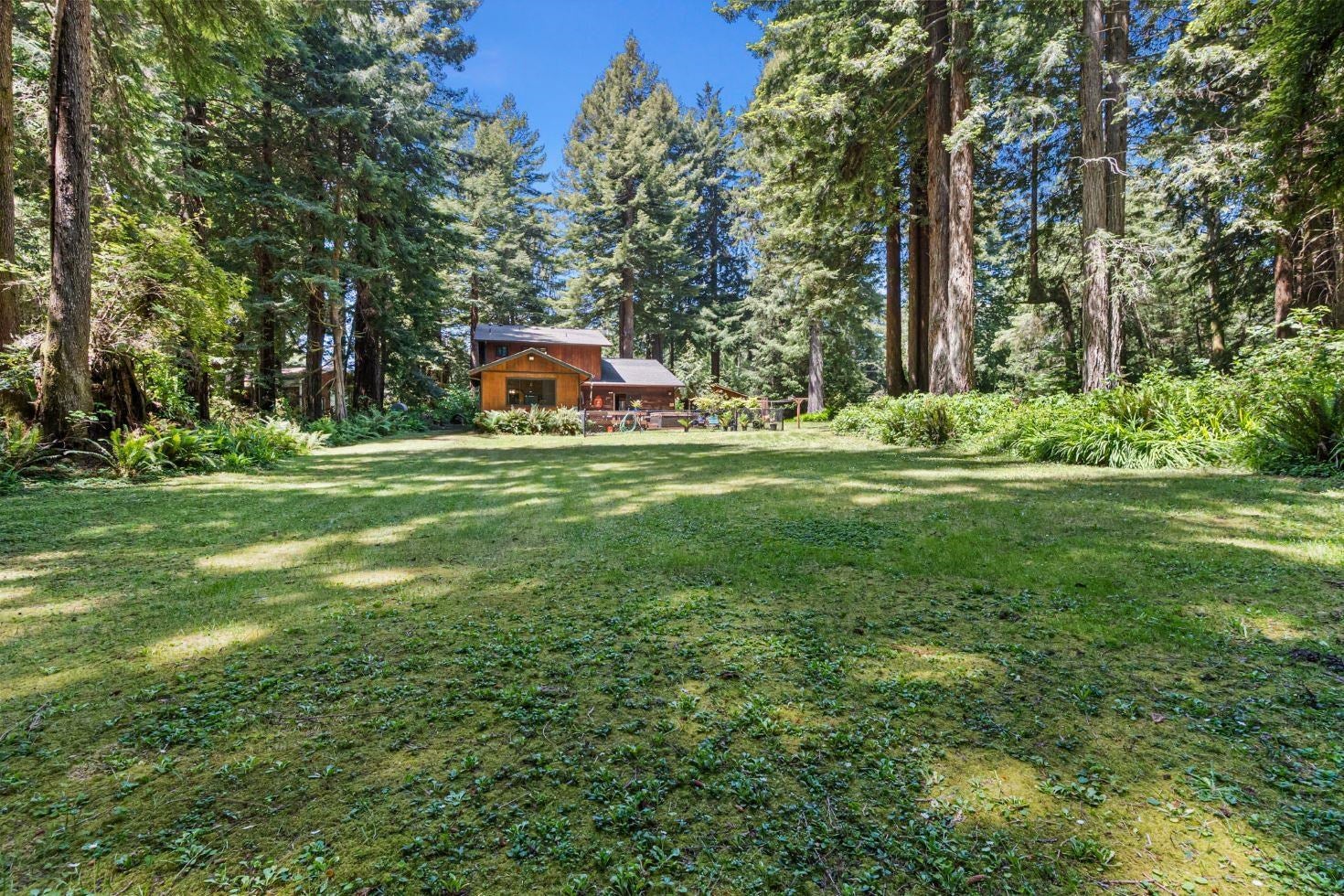 411 Fernwood Lane