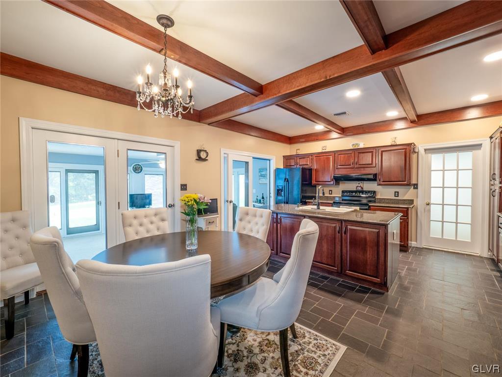 6445 Maple Hill Lane