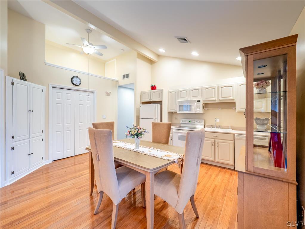 6445 Maple Hill Lane