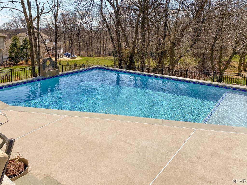 6445 Maple Hill Lane