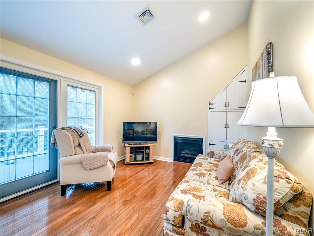 6445 Maple Hill Lane