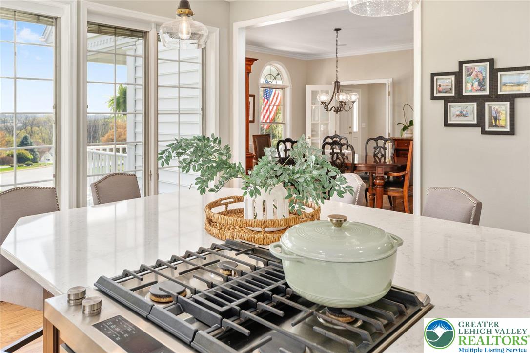6480 Sweetbriar Lane