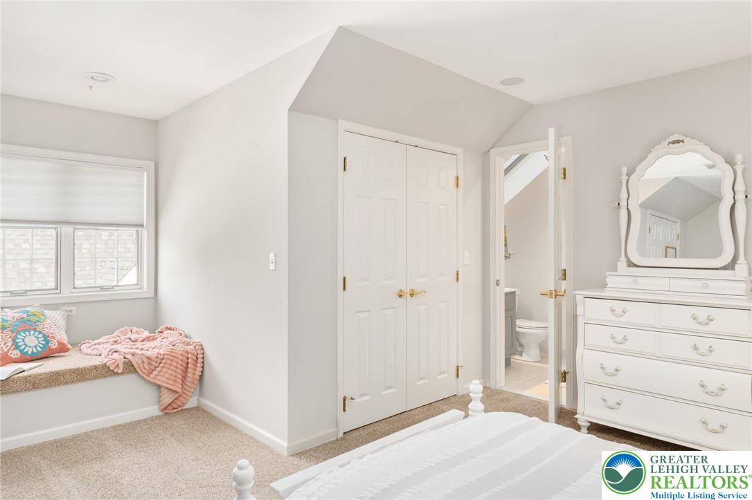 6480 Sweetbriar Lane