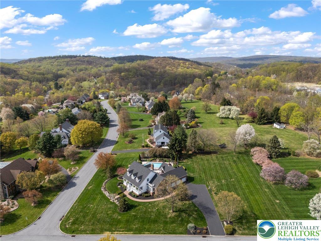 6480 Sweetbriar Lane
