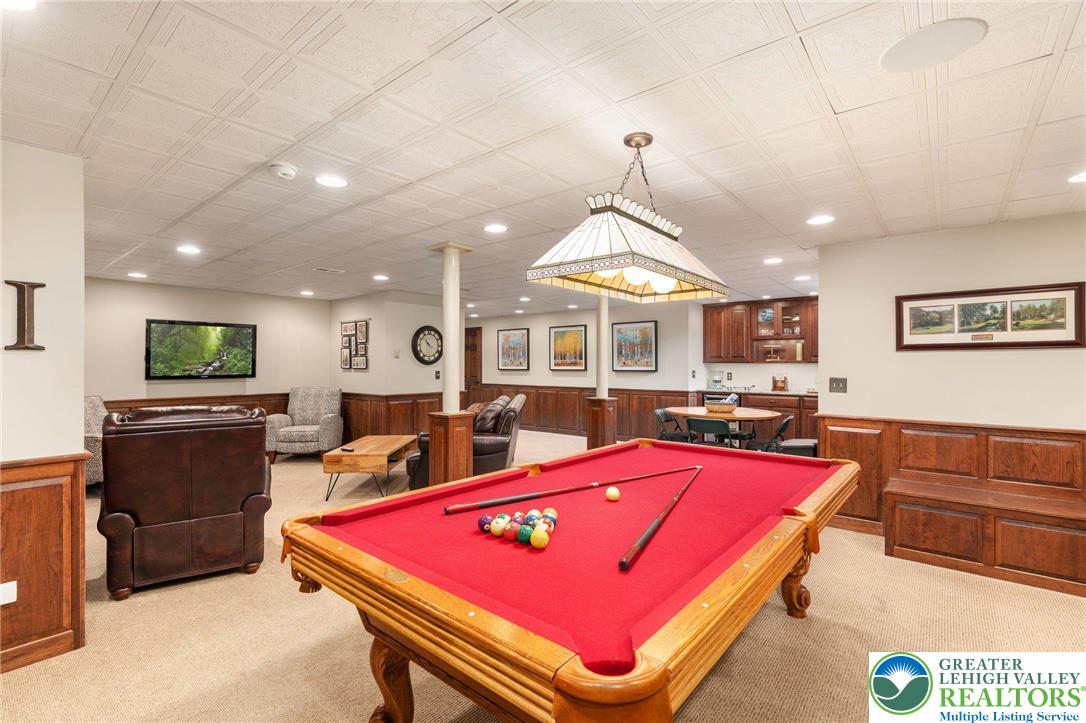 6480 Sweetbriar Lane