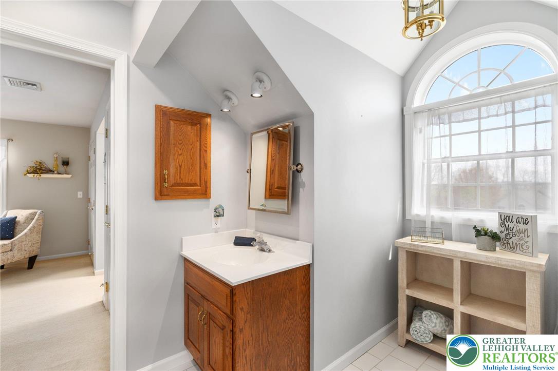 6480 Sweetbriar Lane