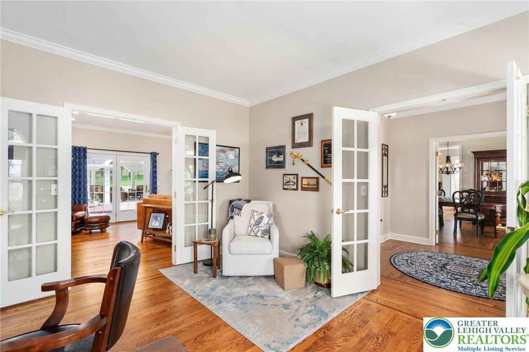 6480 Sweetbriar Lane