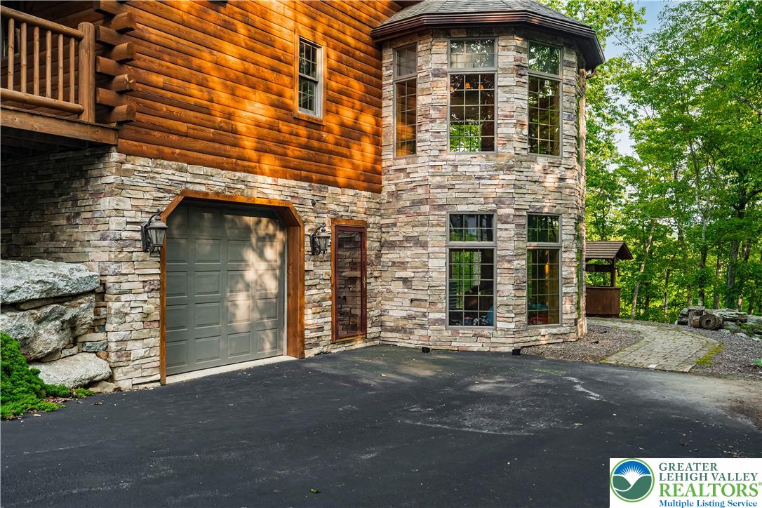 120 Dakota Drive
