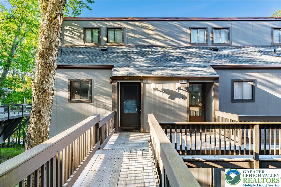 14 Middle Village Way