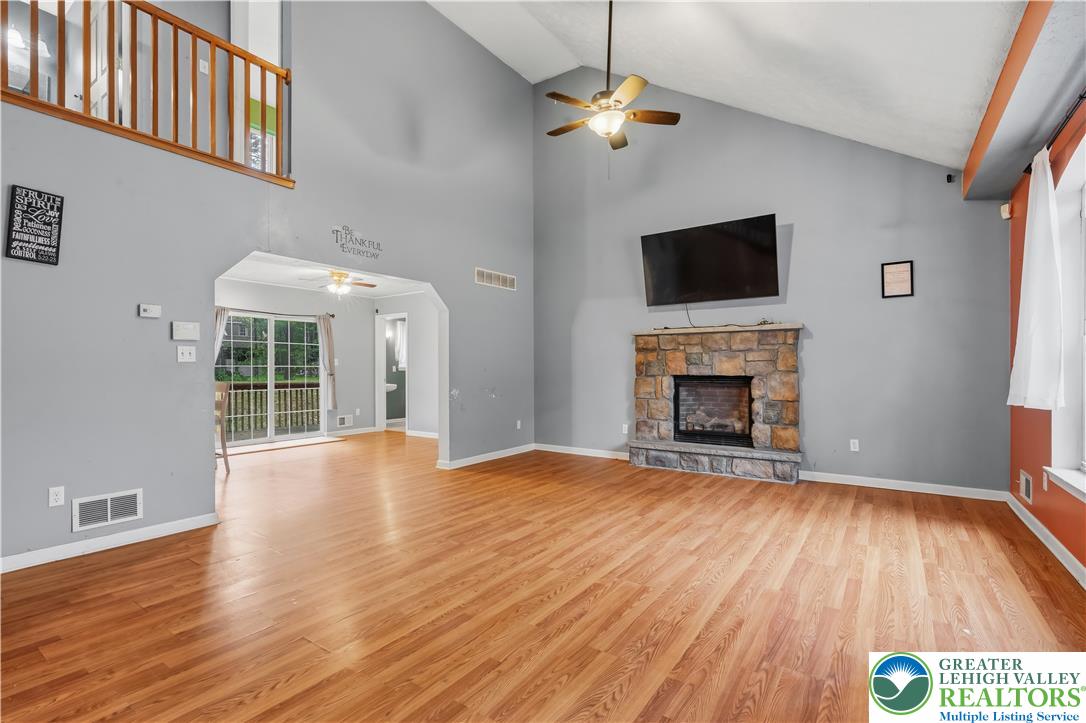 1124 Cambell Way