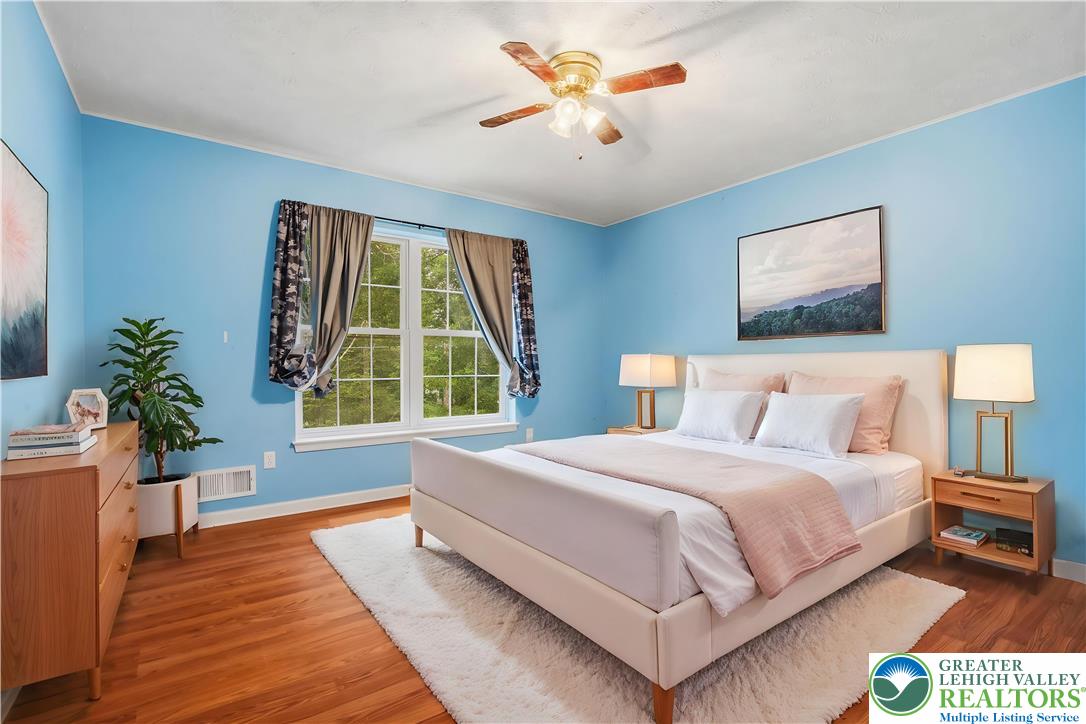 1124 Cambell Way