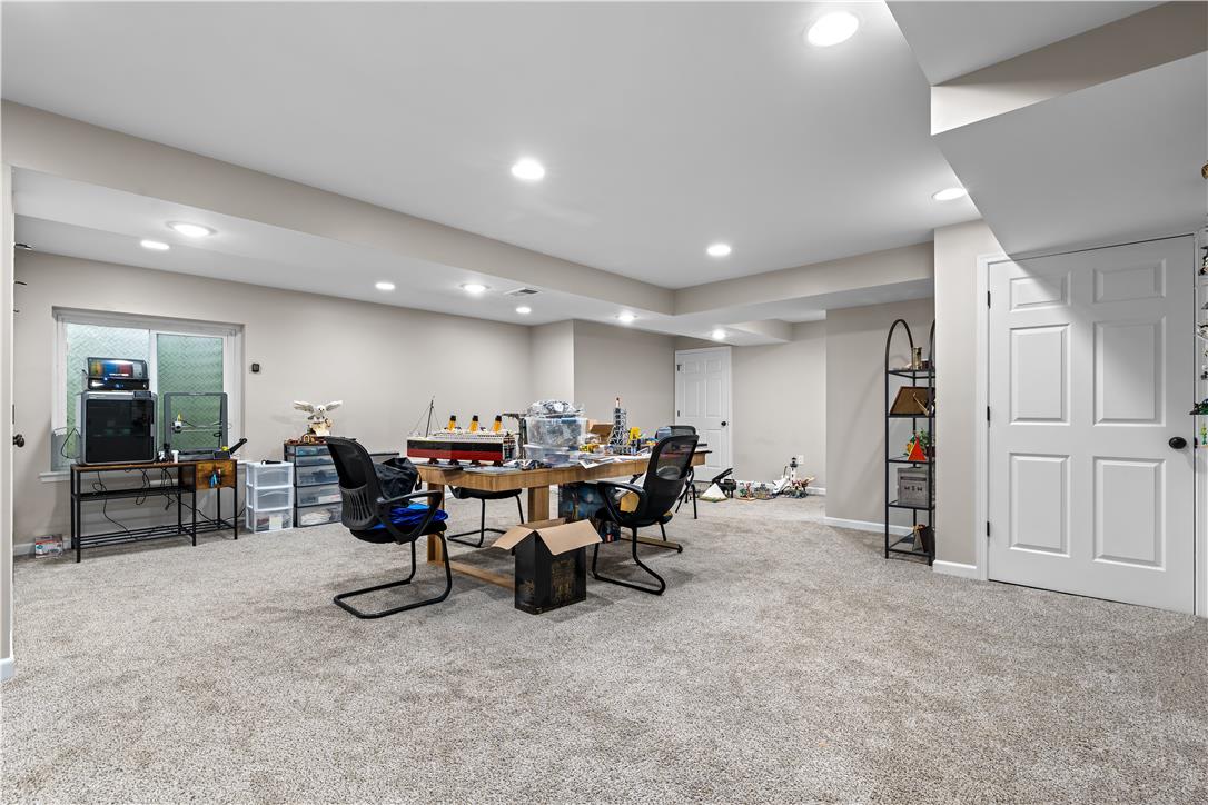 7073 Hunt Drive
