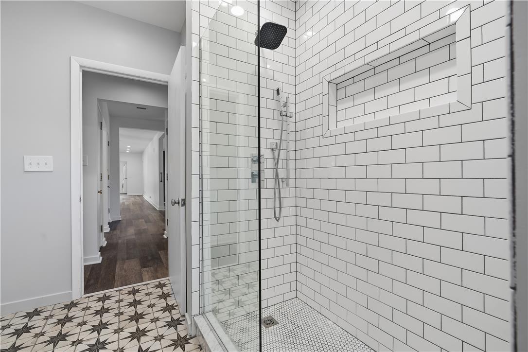 527 28th Street