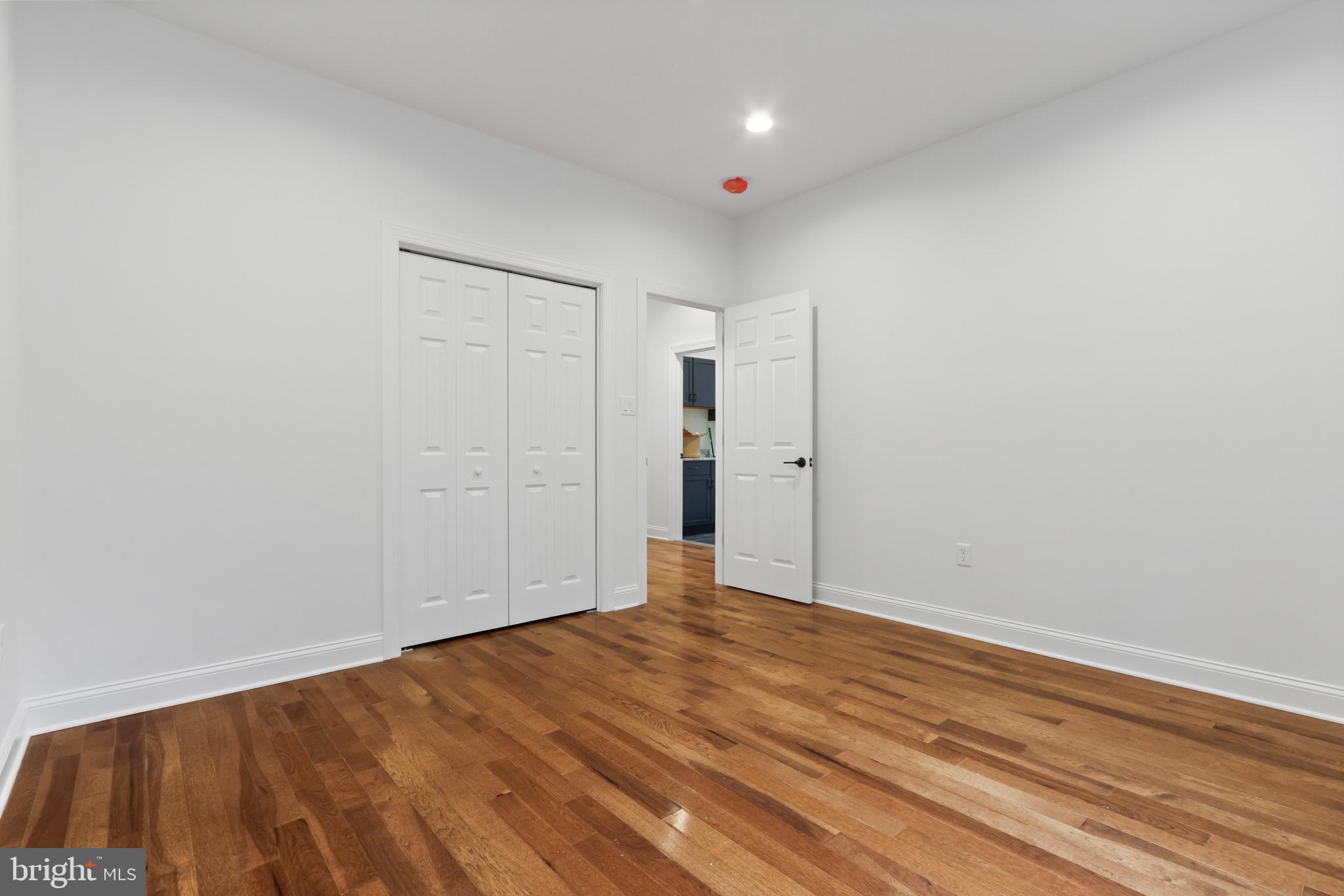 77 PARKER TRAIL