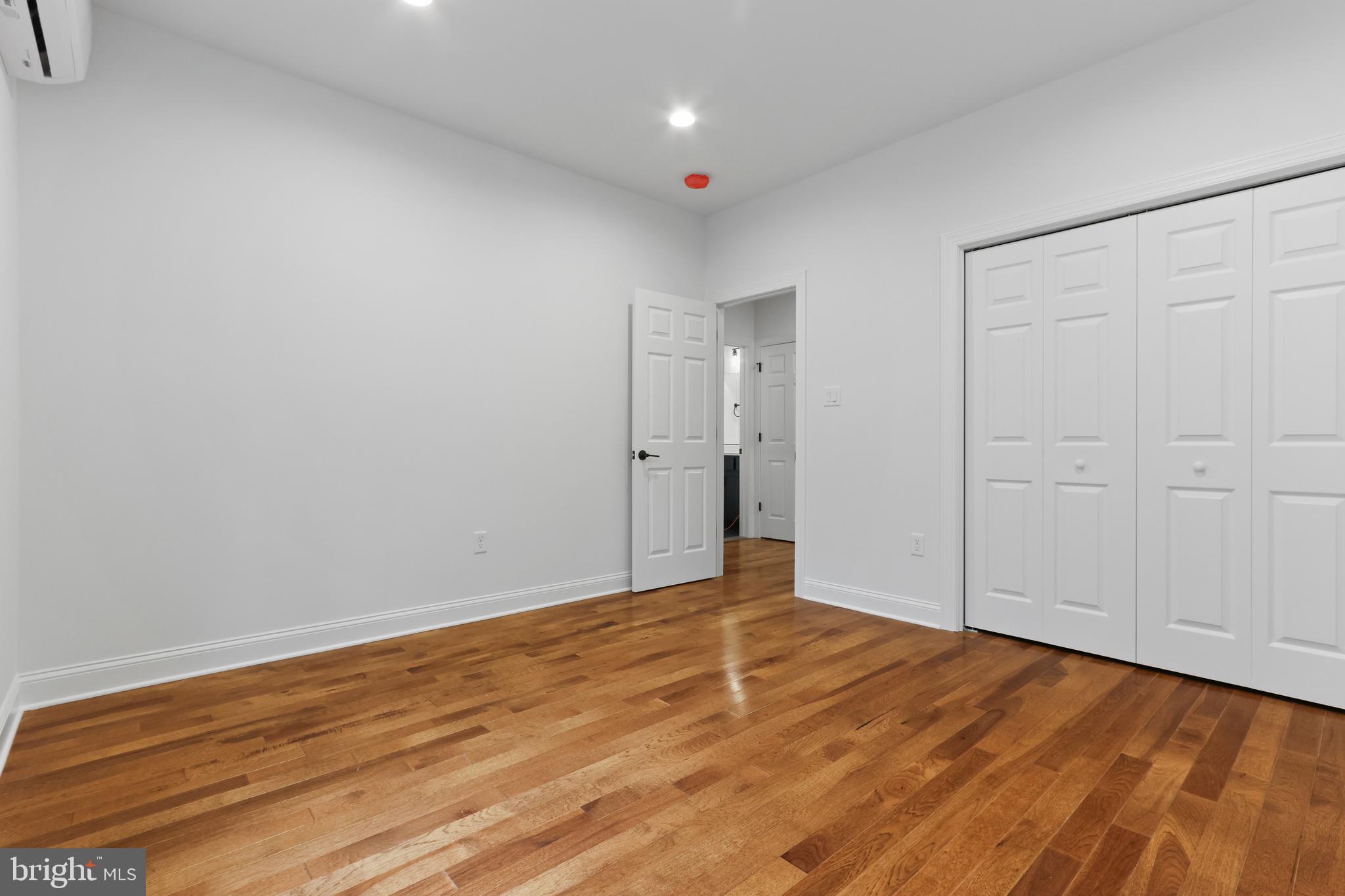 77 PARKER TRAIL