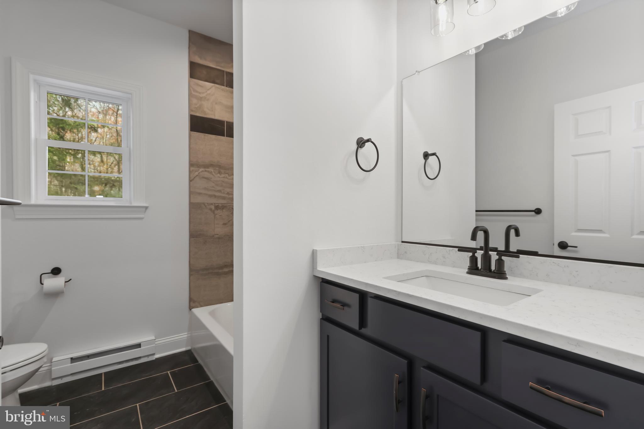 77 PARKER TRAIL