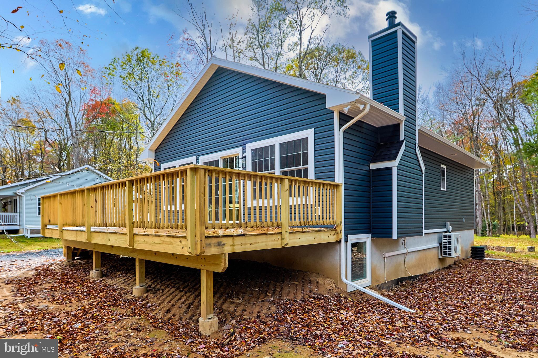 77 PARKER TRAIL