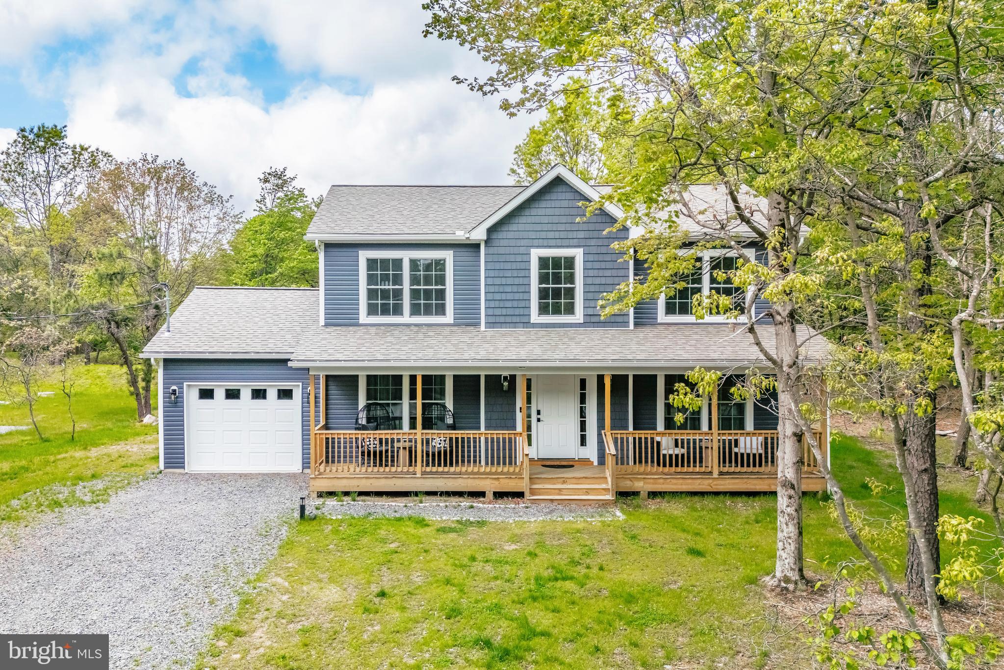 192 PETRARCH TRAIL