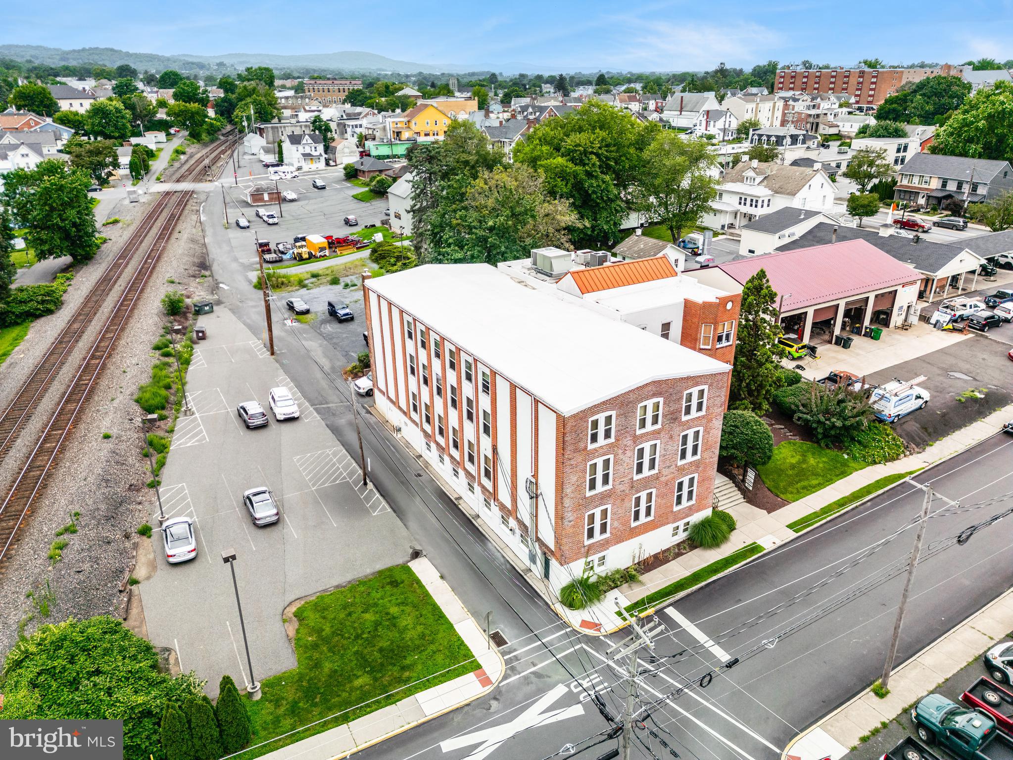 22 S 2nd St