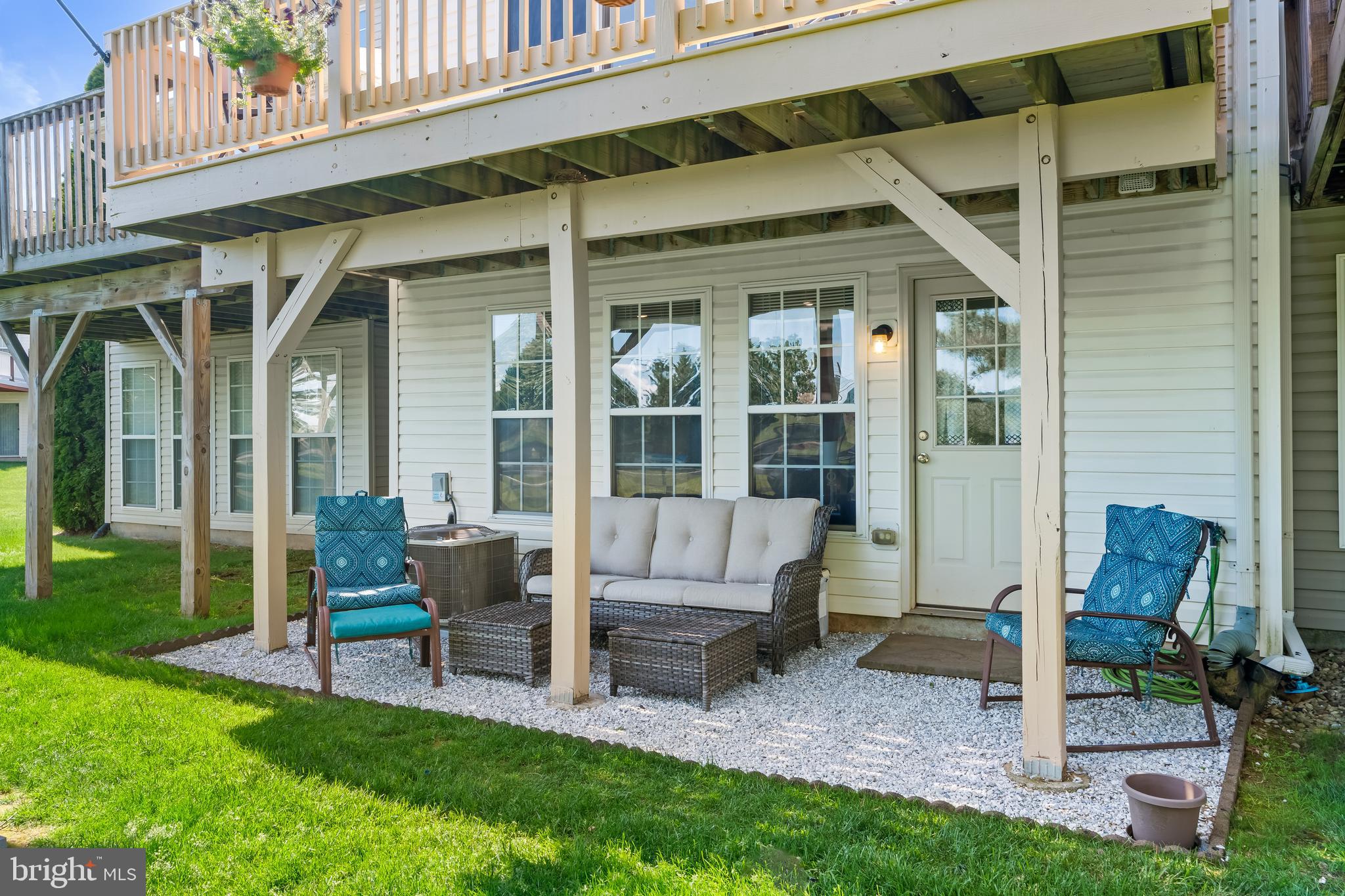 4079 HUCKLEBERRY DRIVE