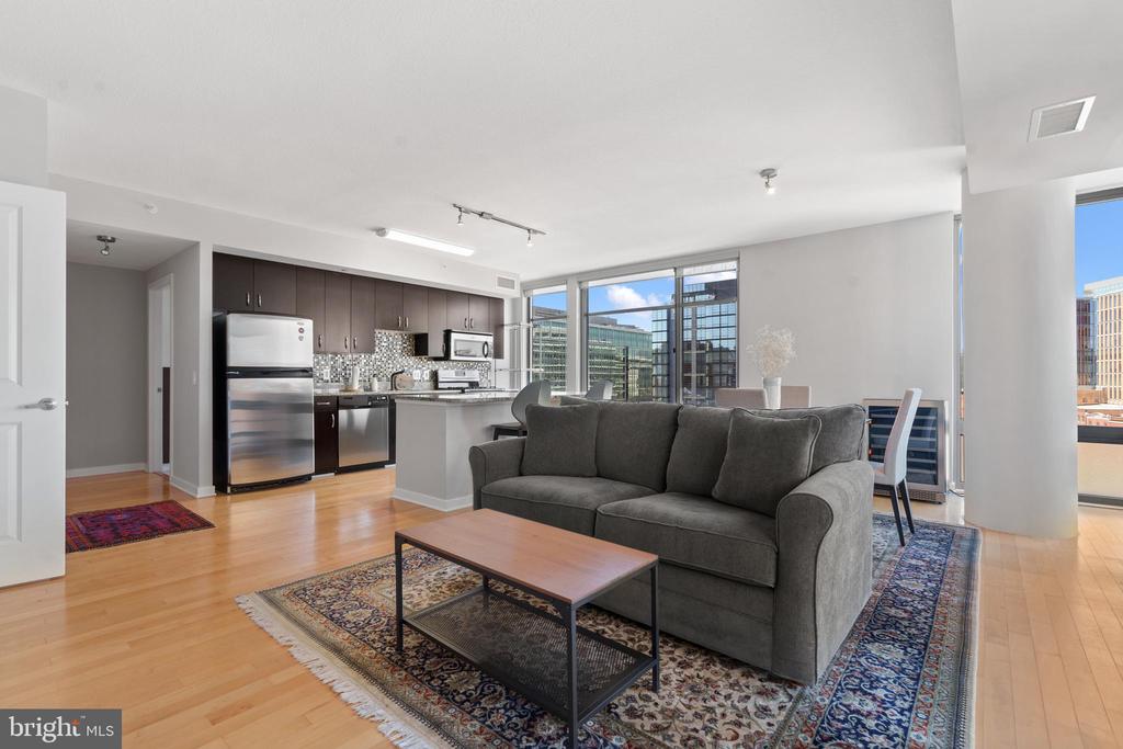 475 K St NW #709