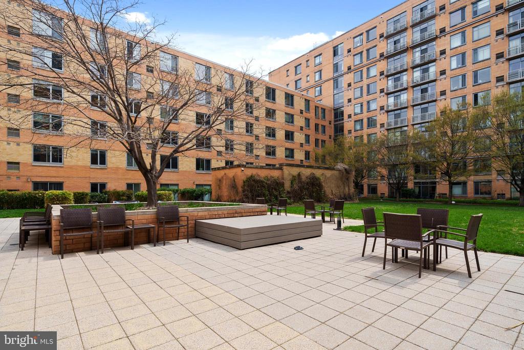 475 K St NW #709