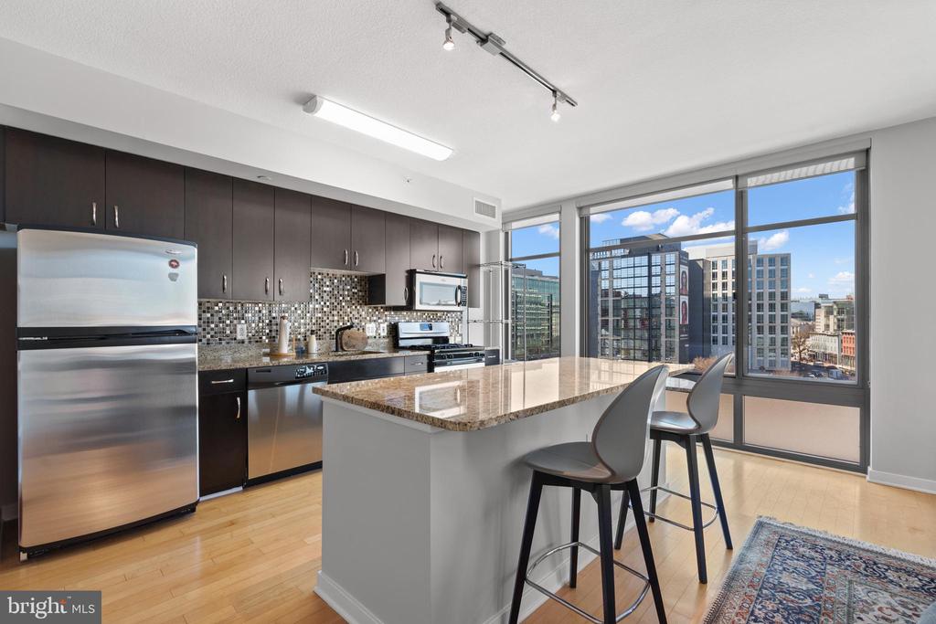 475 K St NW #709