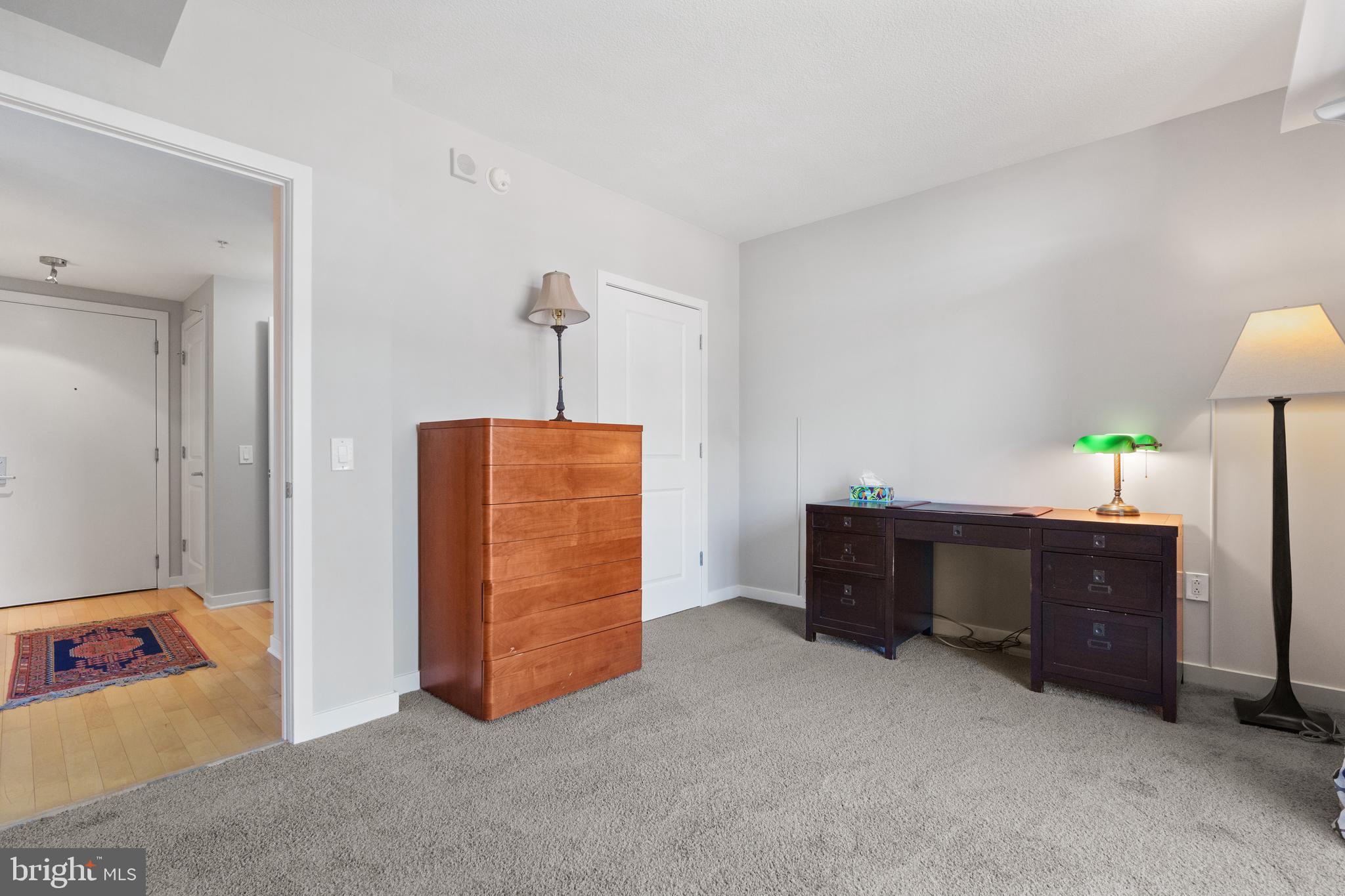 475 K St NW #709