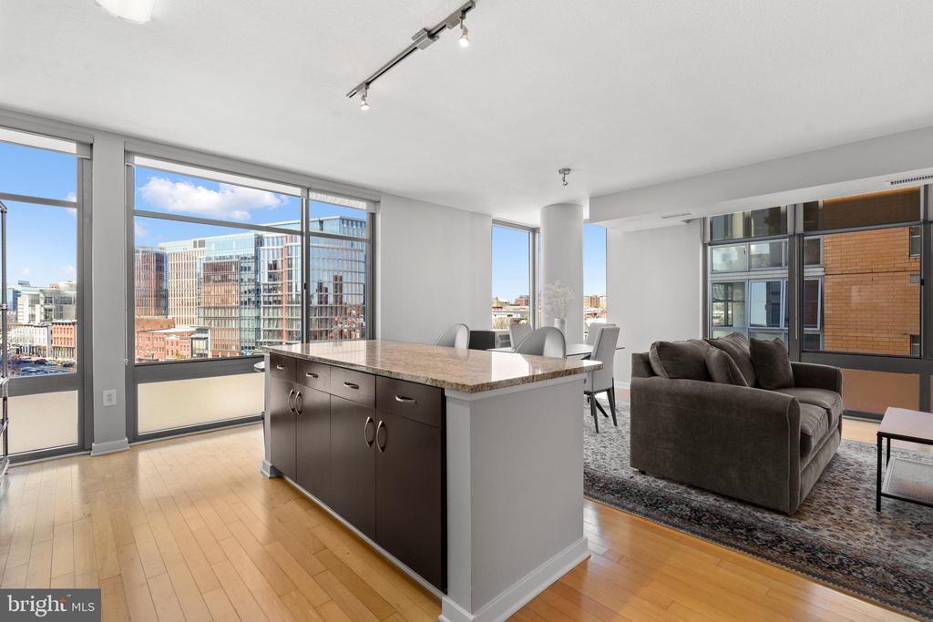 475 K St NW #709