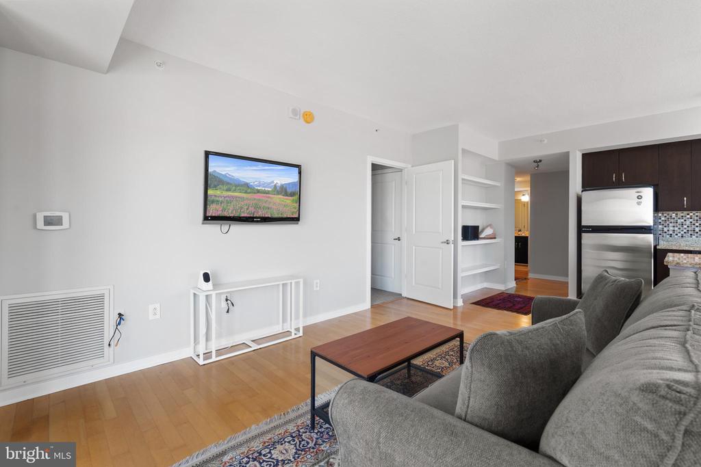475 K St NW #709