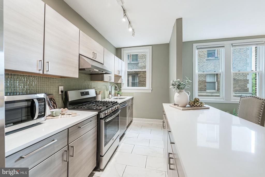 4120 14TH STREET NW 22