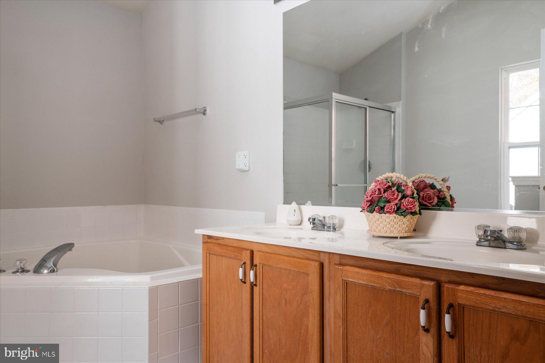 1202 Jewelweed PATH