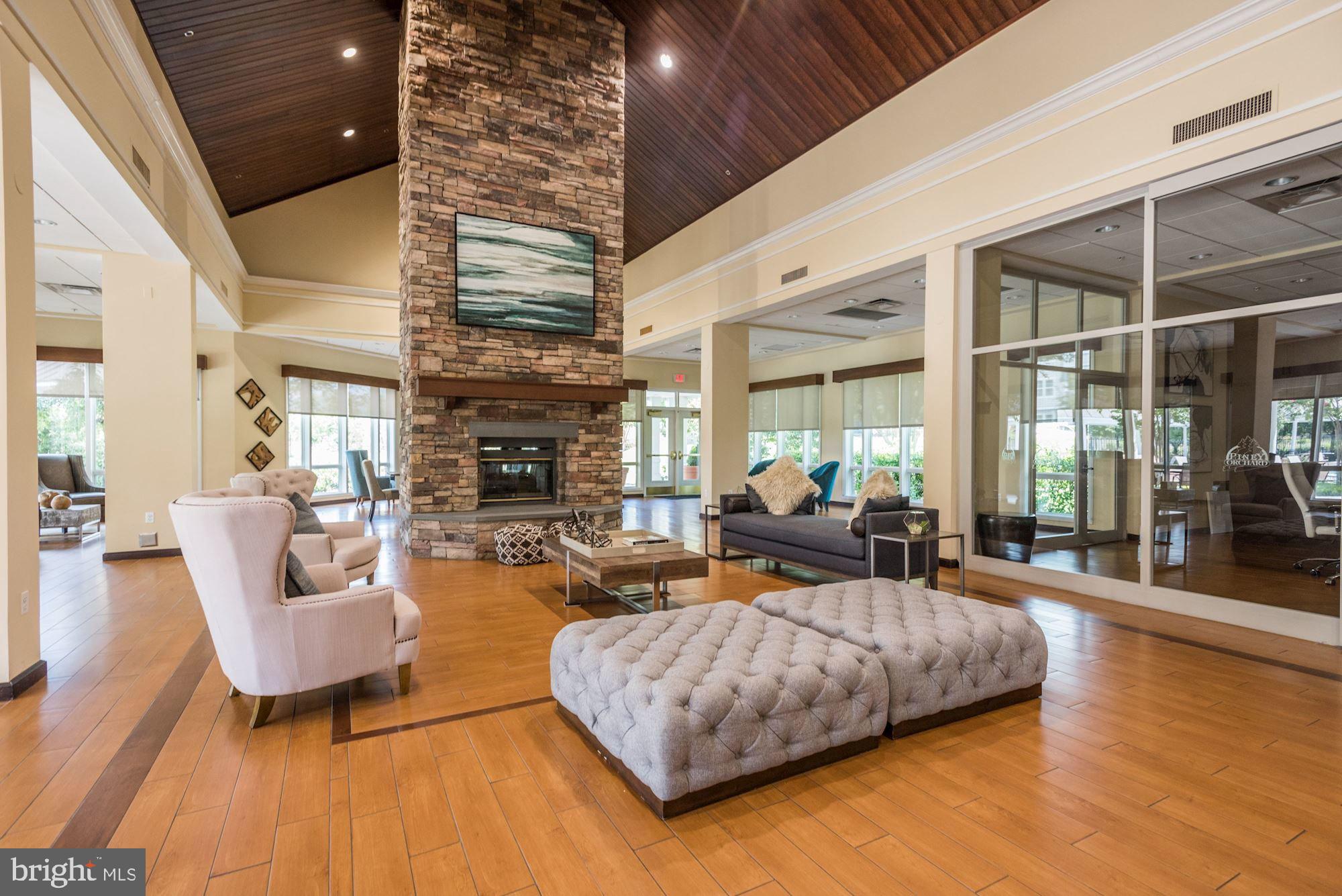 703 Orchard Overlook Unit: 304