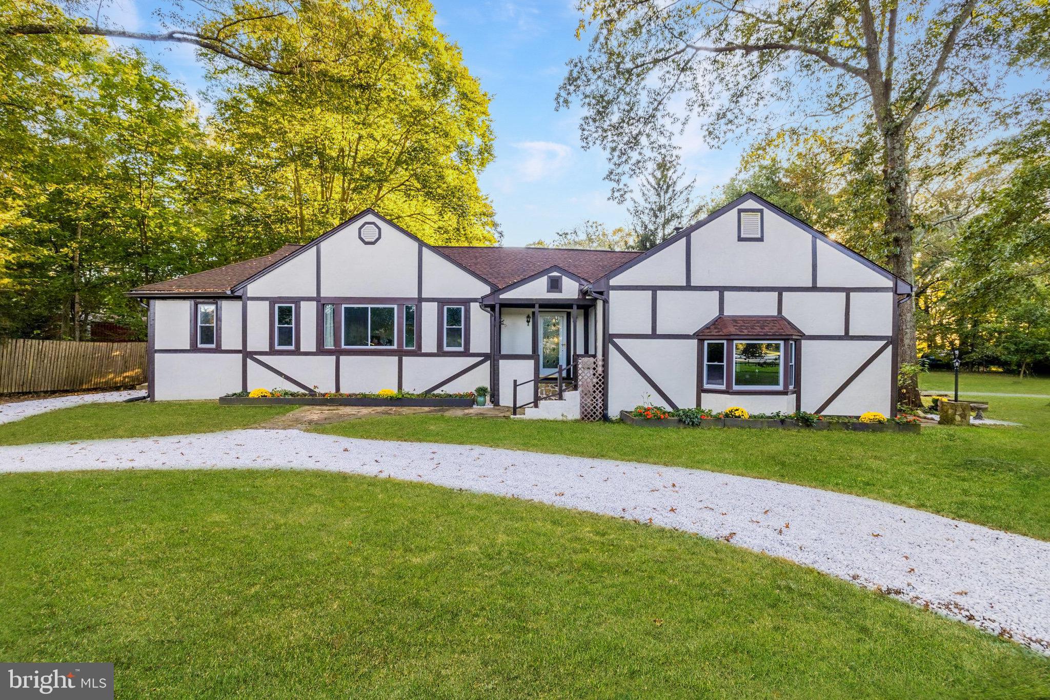 1709 Governor Bridge ROAD