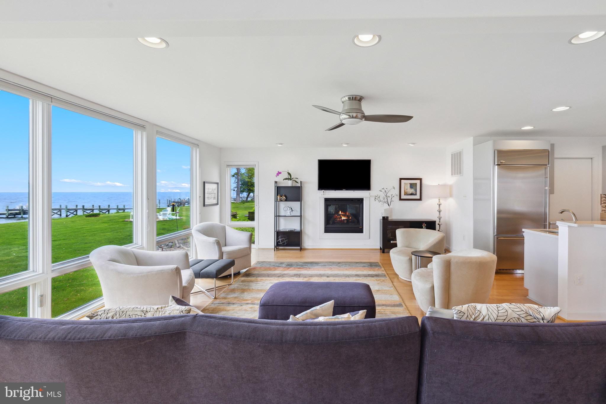 750 Bay Front Ave