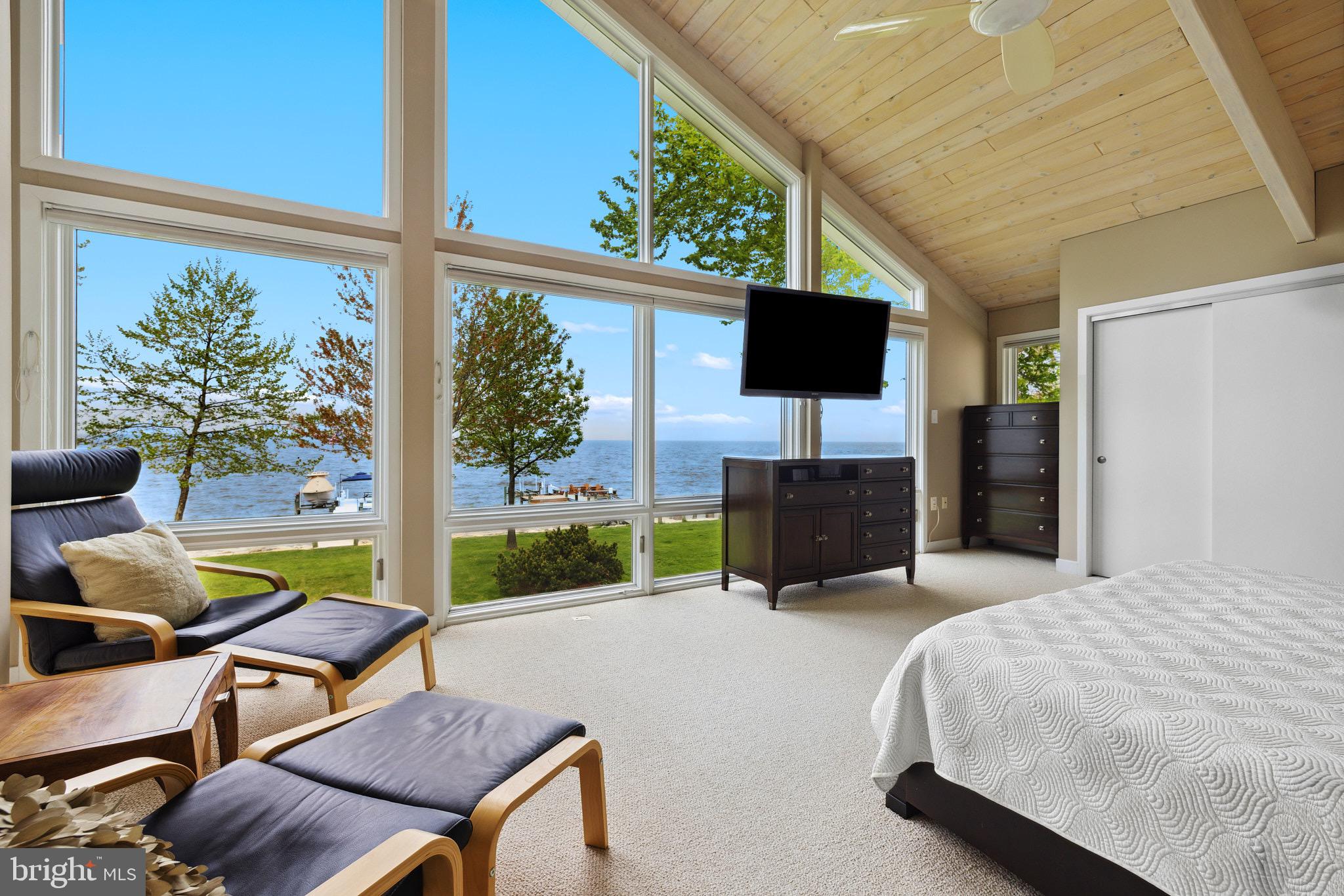 750 Bay Front Ave