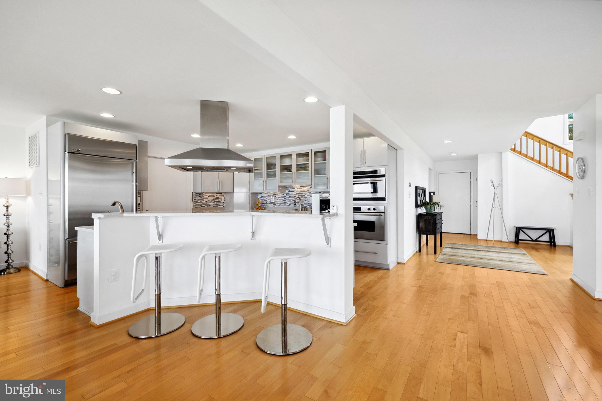 750 Bay Front Ave