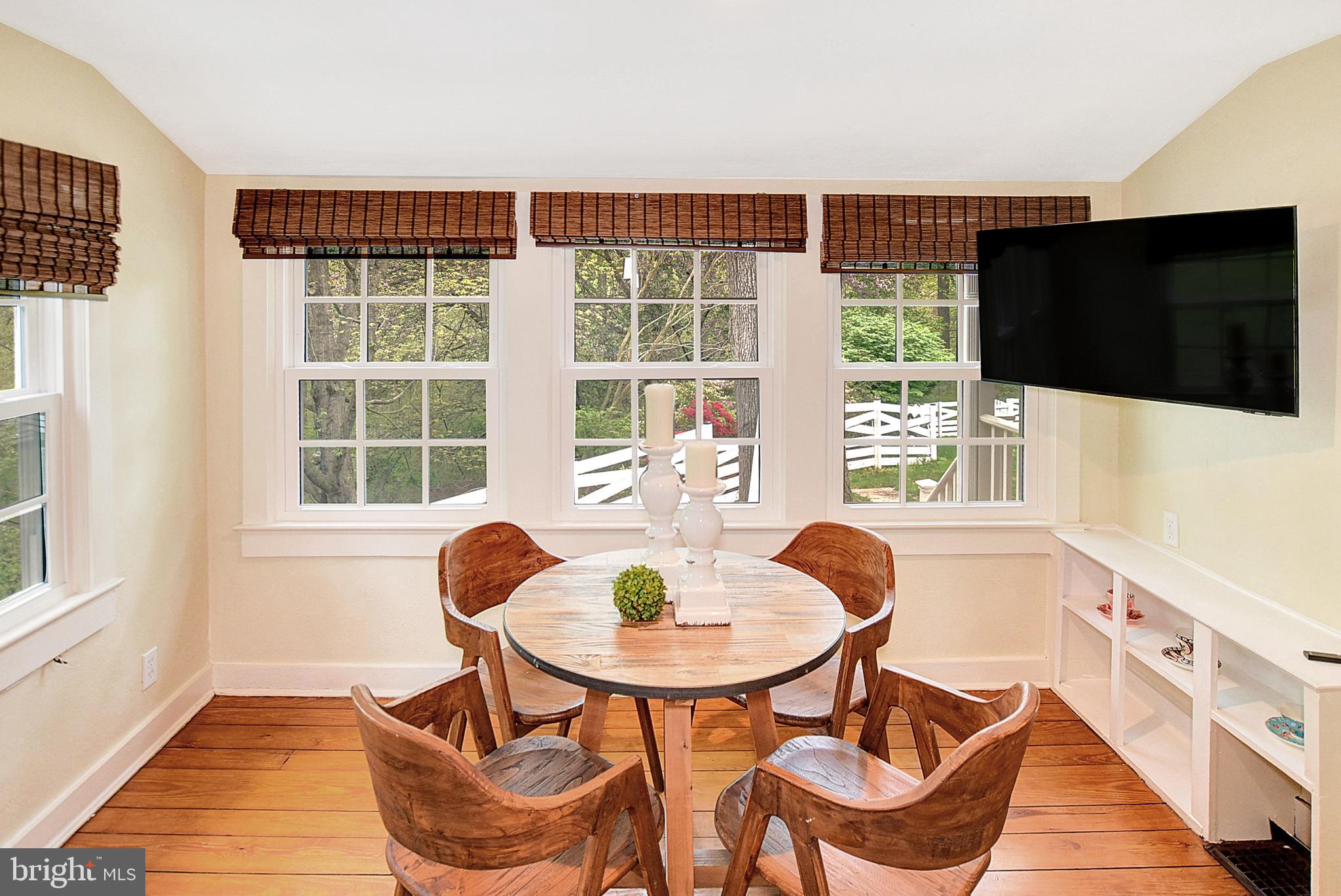 4566 Solomons Island Rd