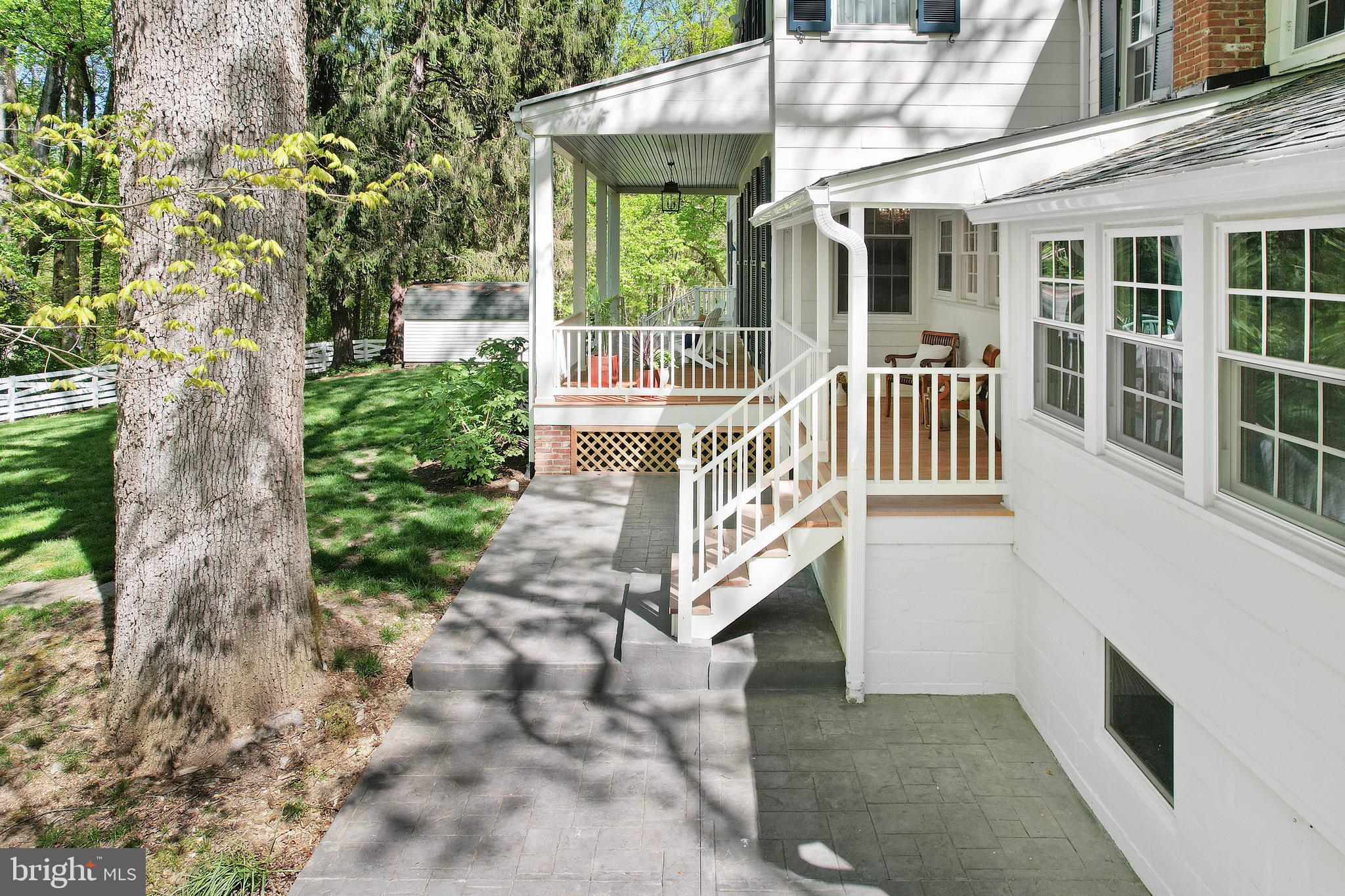 4566 Solomons Island Rd