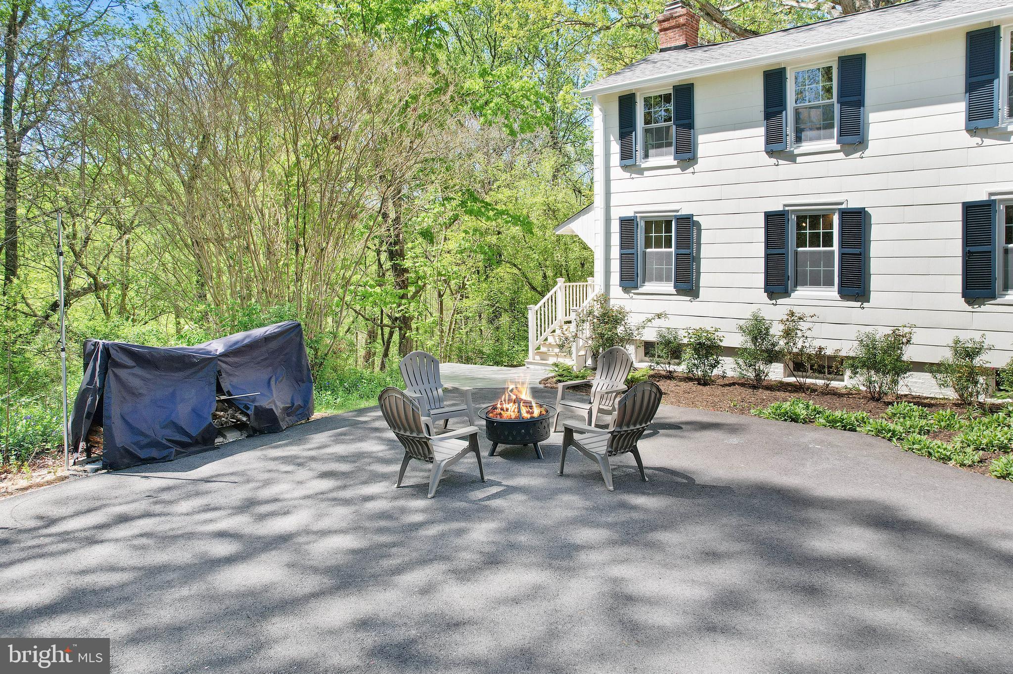 4566 Solomons Island Rd